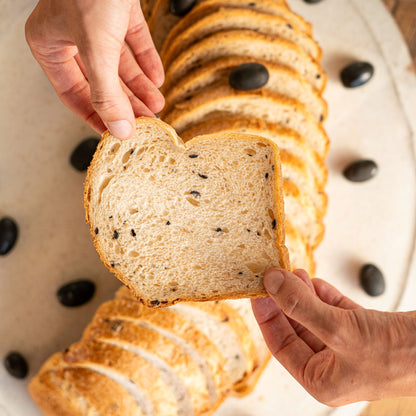 Pan de Masa Madre Sorpresa (Hogaza / Molde)