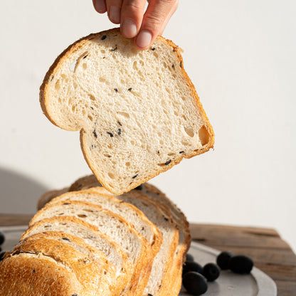 Pan de Masa Madre Sorpresa (Hogaza / Molde)